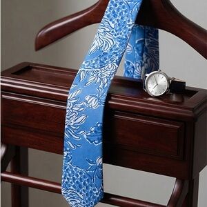 Blue Floral Men's Tie